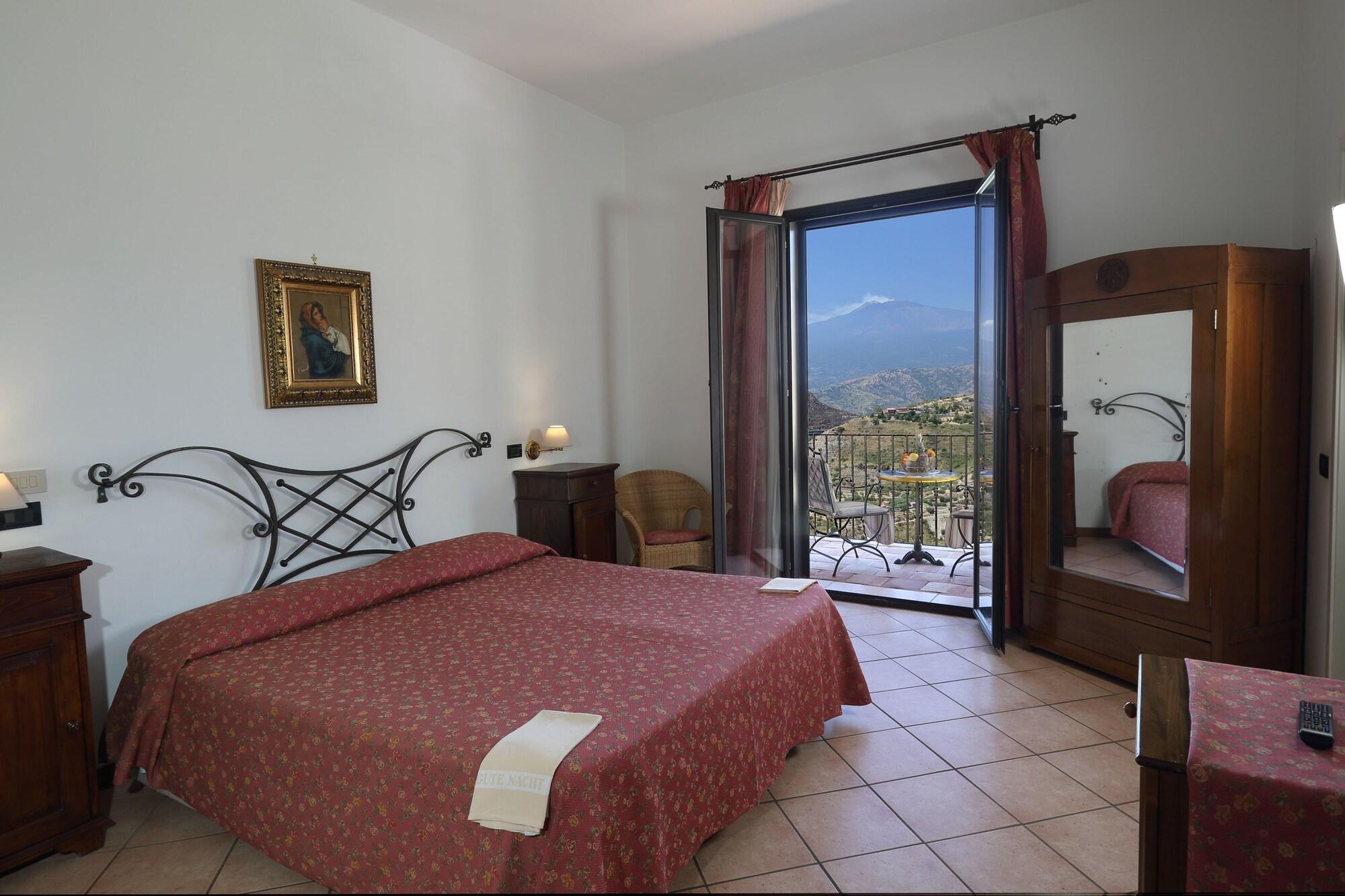 Sonia 4* Taormina