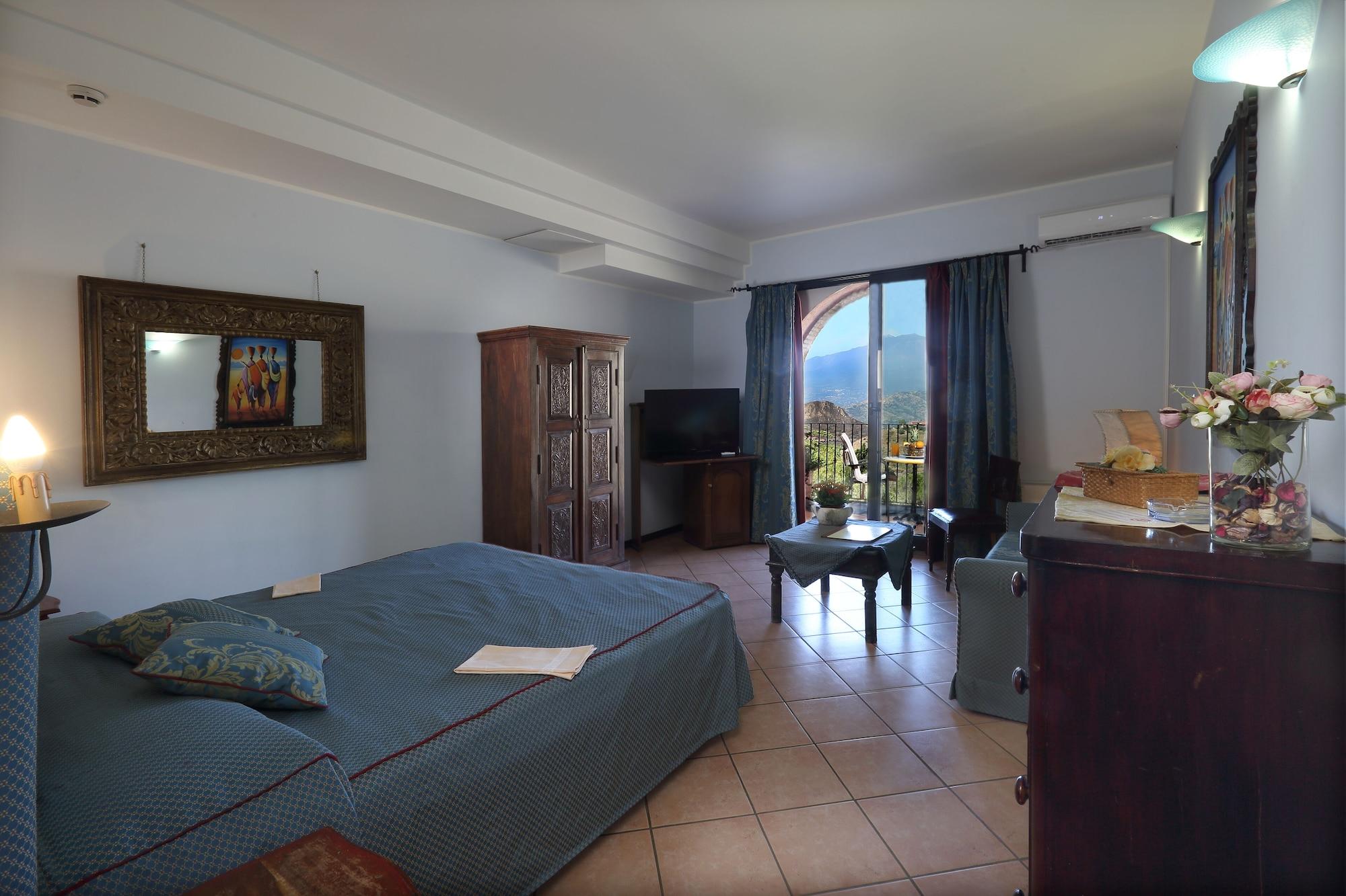 Sonia Hotell Taormina